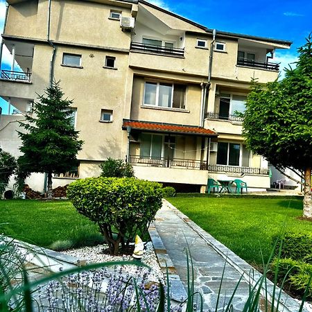 Guestrooms Stoyanovi Chernomorets Exterior photo